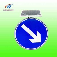 松原圆形右侧行驶指示标志太阳能标志牌全透式发光交通标识价格